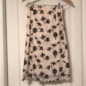 High waisted blush skirt& black floral embroidery